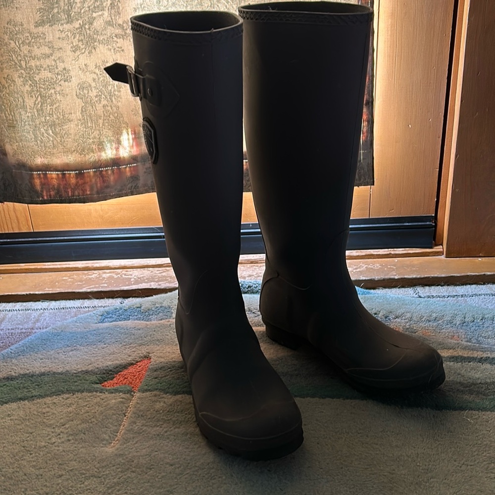 Kamik “Jennifer” Tall Rainboots